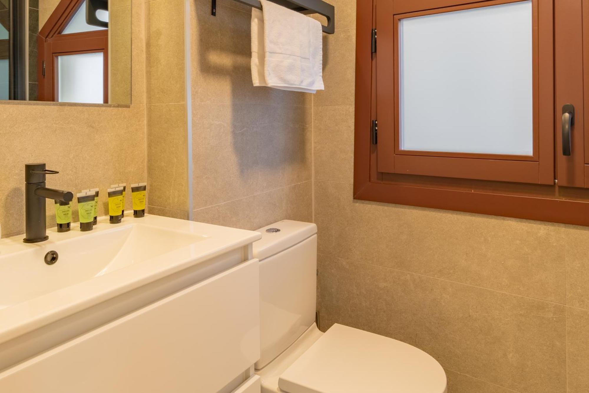 Feelathome Atarazanas Apartments 马拉加 外观 照片
