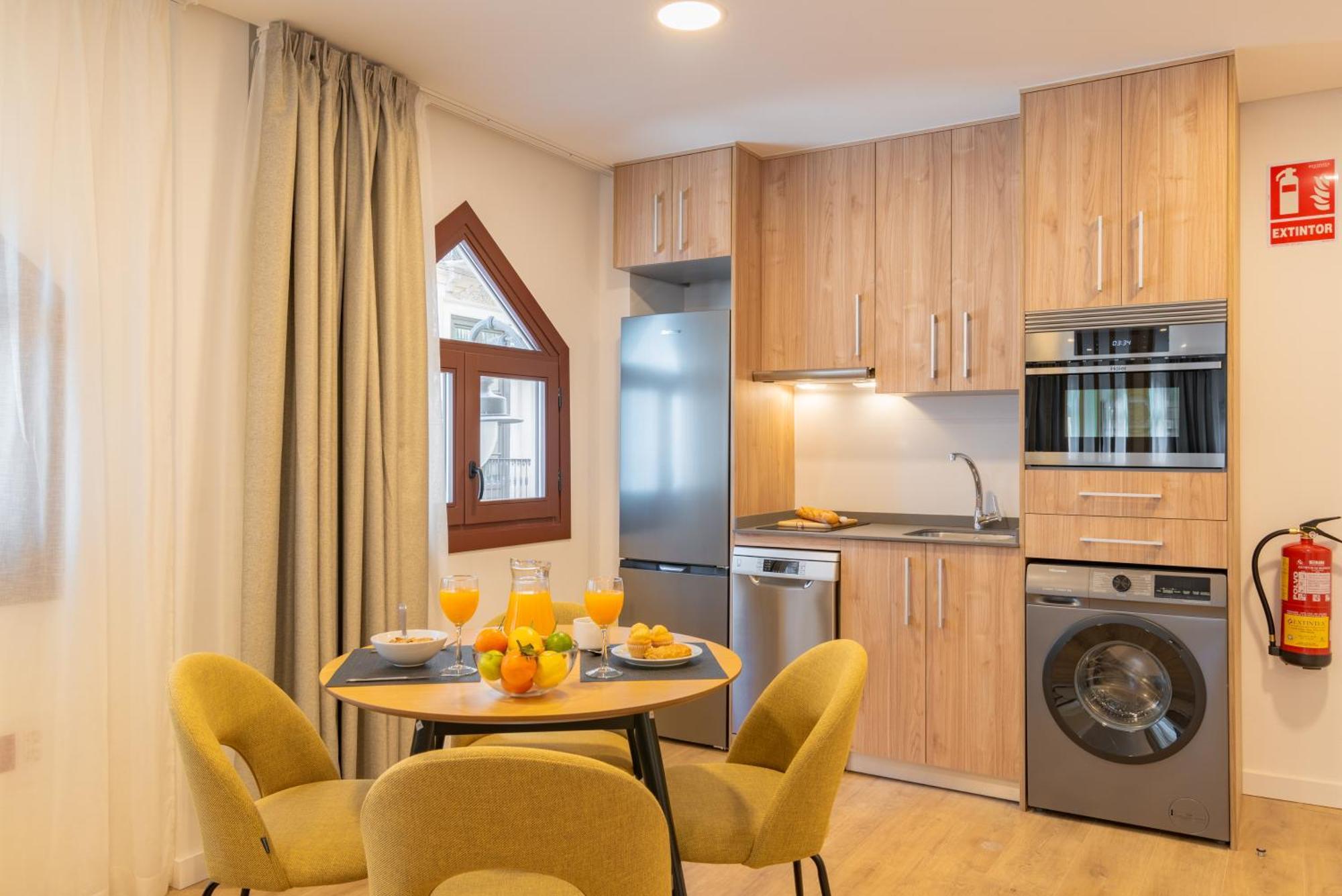 Feelathome Atarazanas Apartments 马拉加 外观 照片